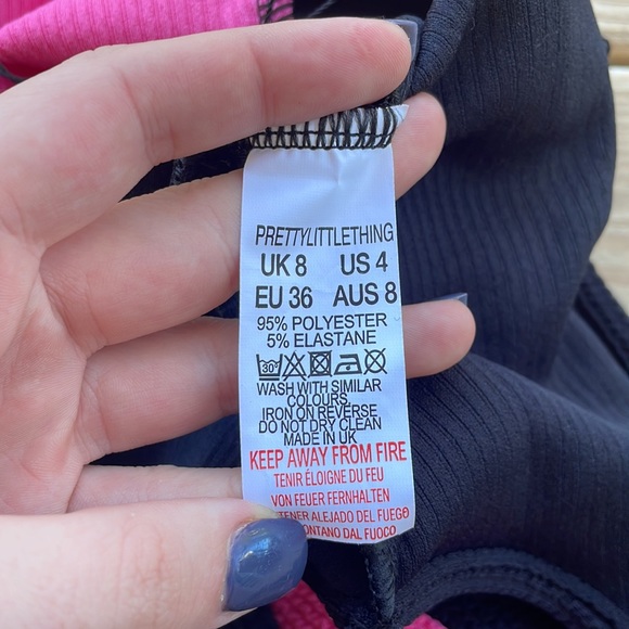 PLT Contrast V-Neck Crinkle One Piece - Picture 5 of 5